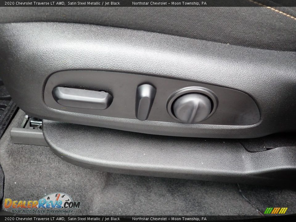 2020 Chevrolet Traverse LT AWD Satin Steel Metallic / Jet Black Photo #26