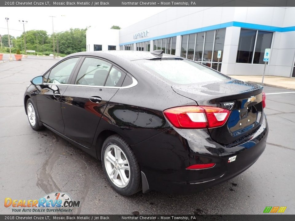 2018 Chevrolet Cruze LT Mosaic Black Metallic / Jet Black Photo #4