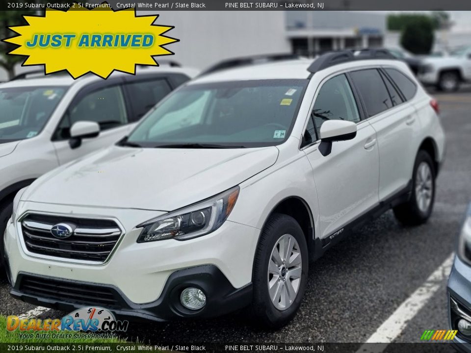 2019 Subaru Outback 2.5i Premium Crystal White Pearl / Slate Black Photo #1