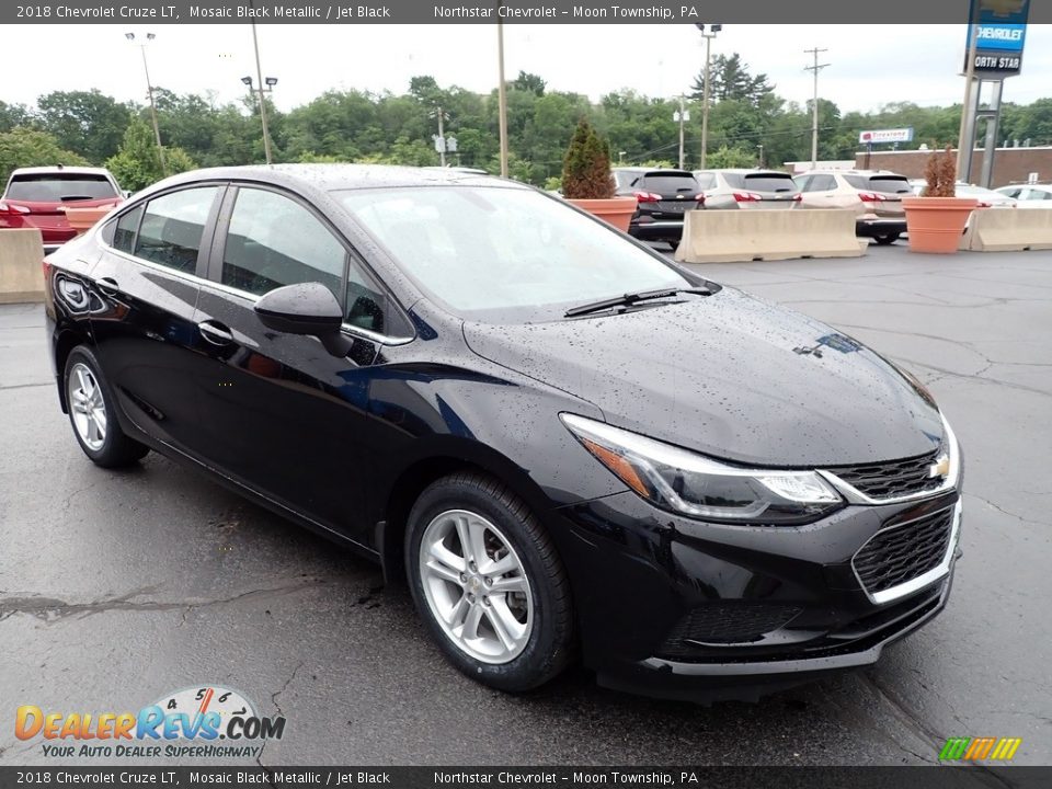 2018 Chevrolet Cruze LT Mosaic Black Metallic / Jet Black Photo #11