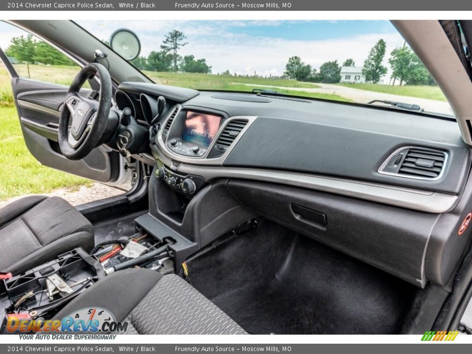 Dashboard of 2014 Chevrolet Caprice Police Sedan Photo #26