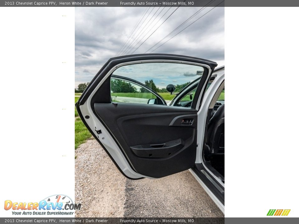 2013 Chevrolet Caprice PPV Heron White / Dark Pewter Photo #21