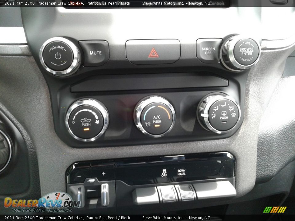 Controls of 2021 Ram 2500 Tradesman Crew Cab 4x4 Photo #24