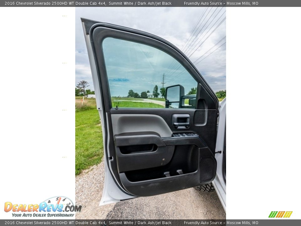 Door Panel of 2016 Chevrolet Silverado 2500HD WT Double Cab 4x4 Photo #21