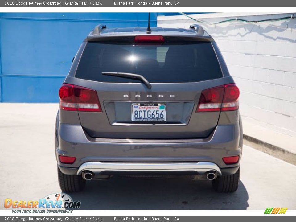 2018 Dodge Journey Crossroad Granite Pearl / Black Photo #9