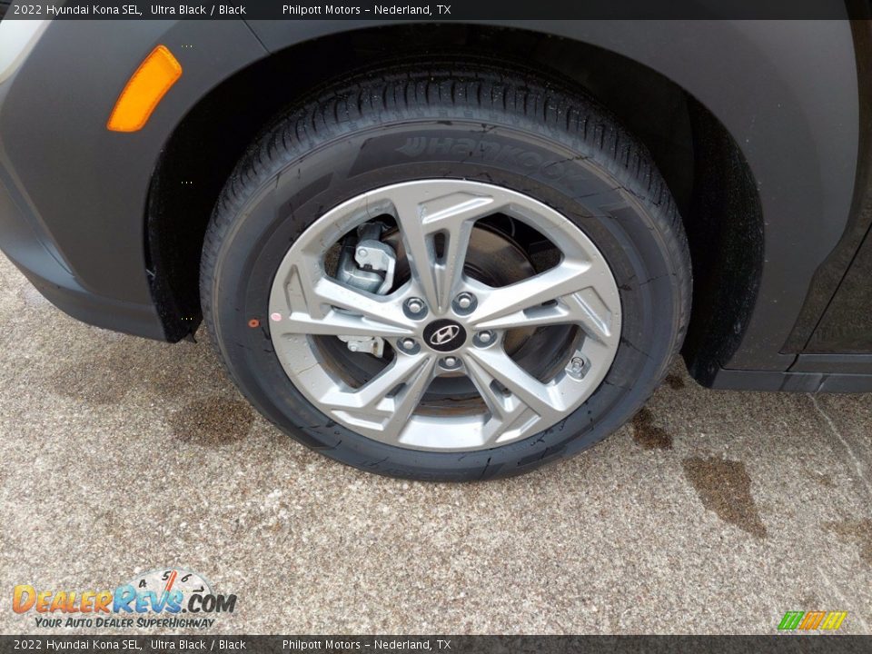 2022 Hyundai Kona SEL Wheel Photo #7