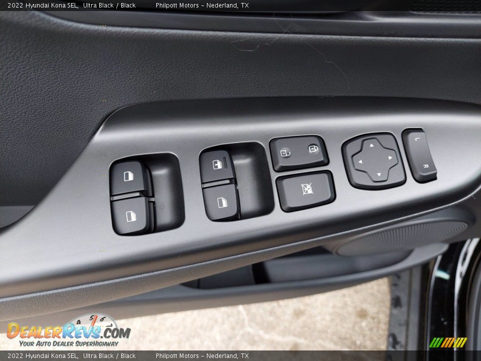 Controls of 2022 Hyundai Kona SEL Photo #13