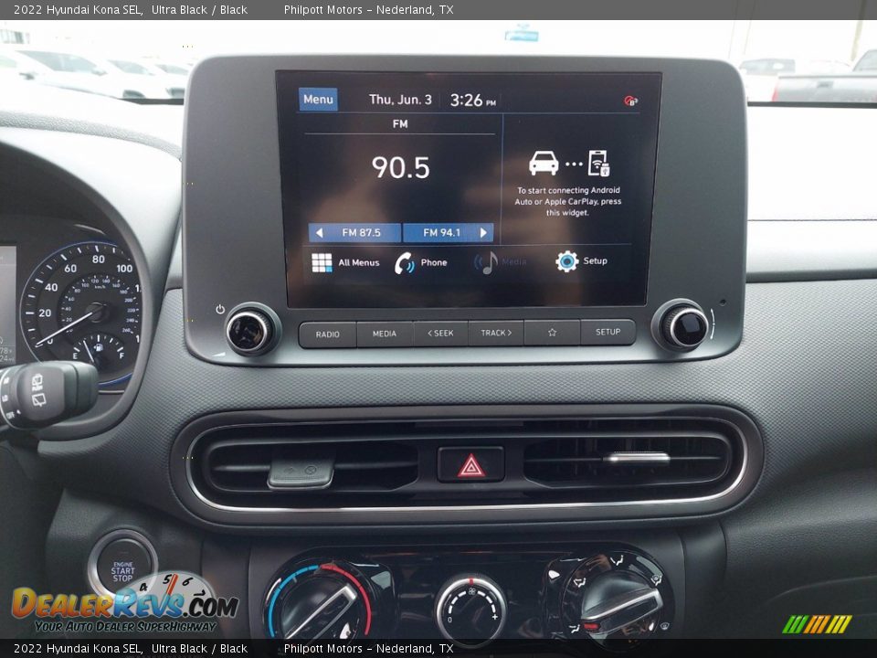 Controls of 2022 Hyundai Kona SEL Photo #18