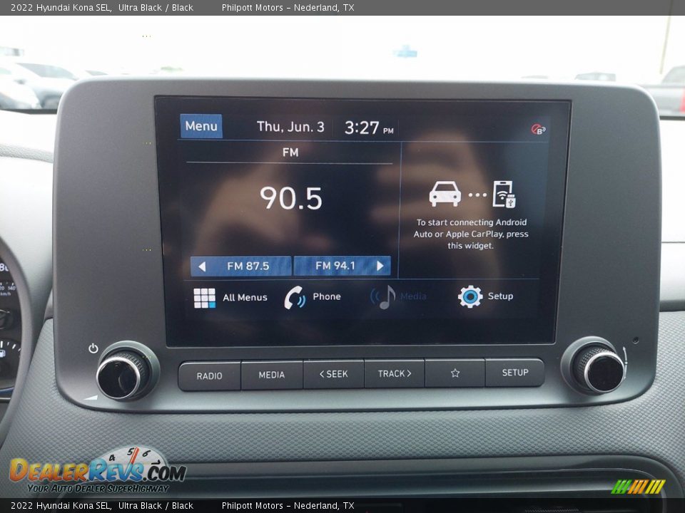 Controls of 2022 Hyundai Kona SEL Photo #19