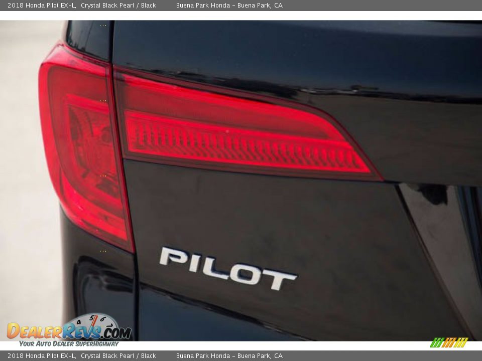 2018 Honda Pilot EX-L Crystal Black Pearl / Black Photo #10