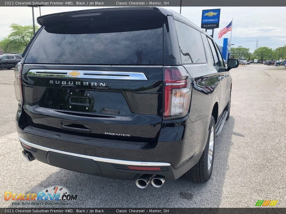 2021 Chevrolet Suburban Premier 4WD Black / Jet Black Photo #3