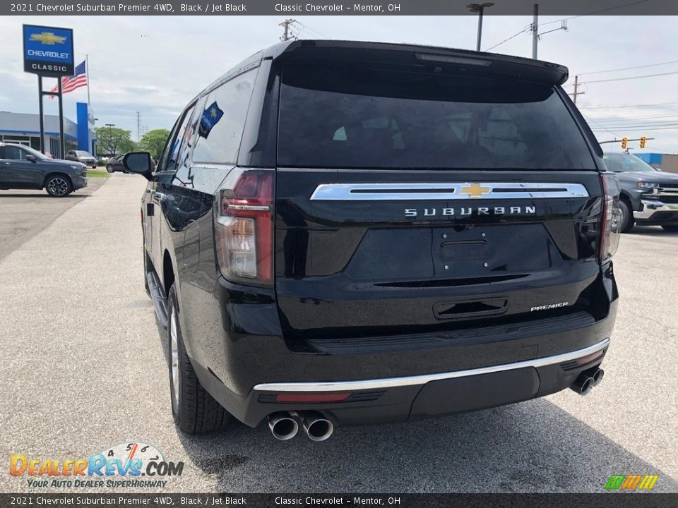 2021 Chevrolet Suburban Premier 4WD Black / Jet Black Photo #4