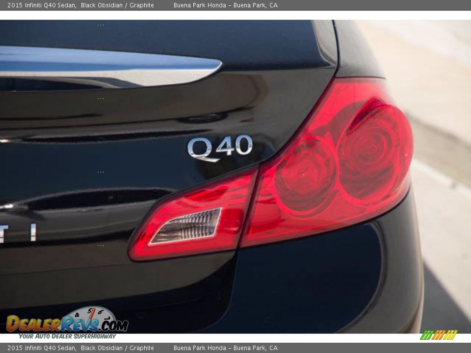 2015 Infiniti Q40 Sedan Black Obsidian / Graphite Photo #11