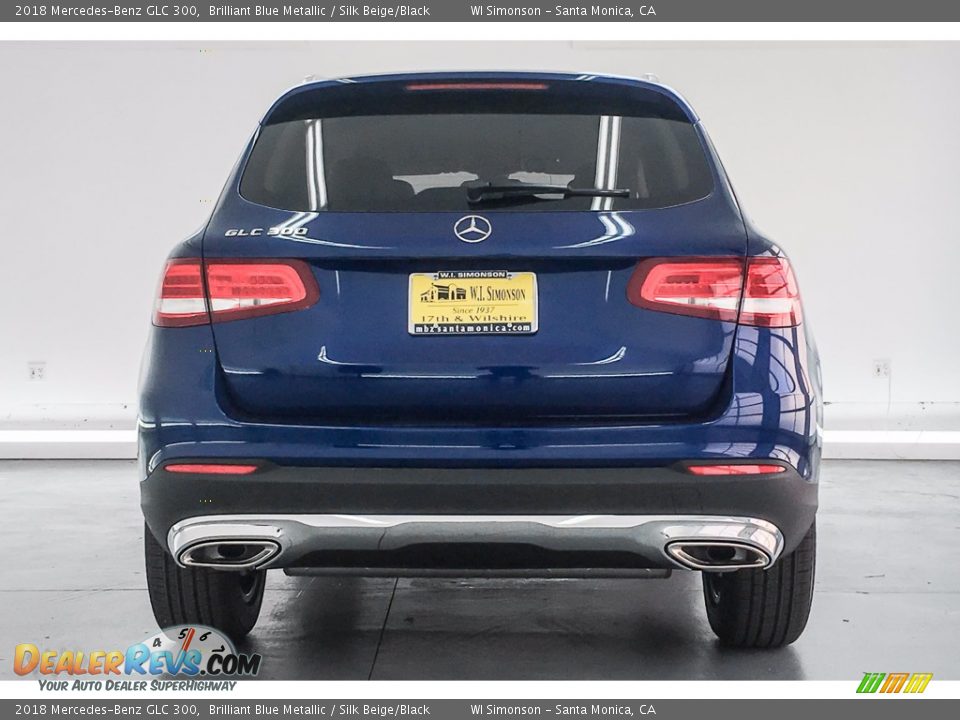 2018 Mercedes-Benz GLC 300 Brilliant Blue Metallic / Silk Beige/Black Photo #4