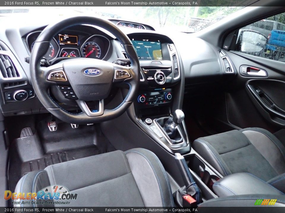 Charcoal Black Interior - 2016 Ford Focus RS Photo #18