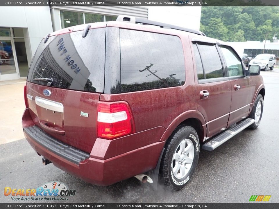 2010 Ford Expedition XLT 4x4 Royal Red Metallic / Camel Photo #2