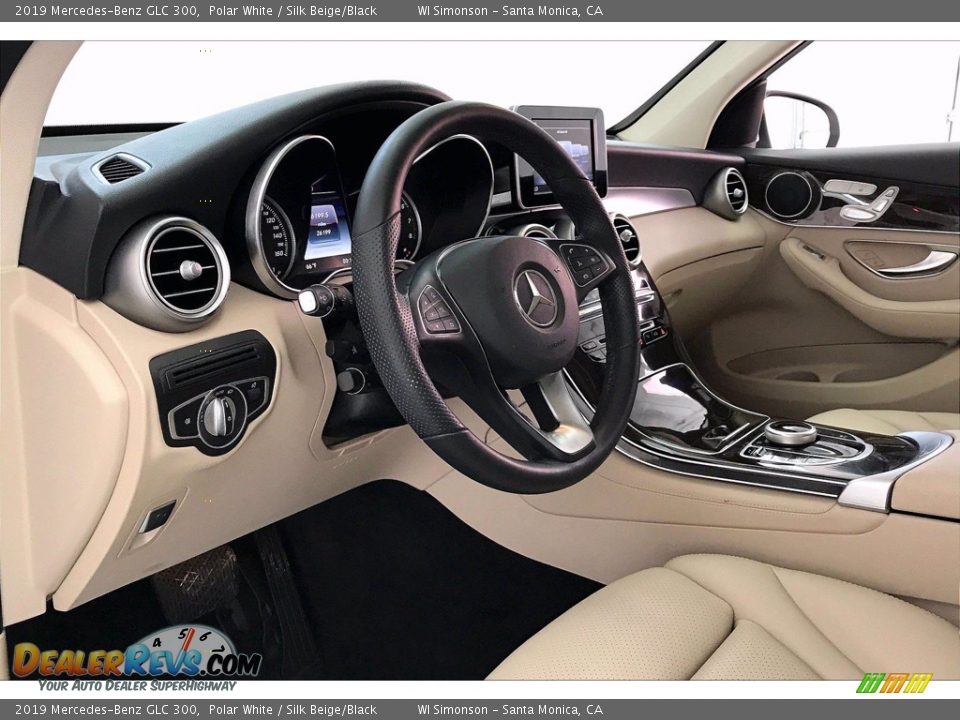 2019 Mercedes-Benz GLC 300 Polar White / Silk Beige/Black Photo #14