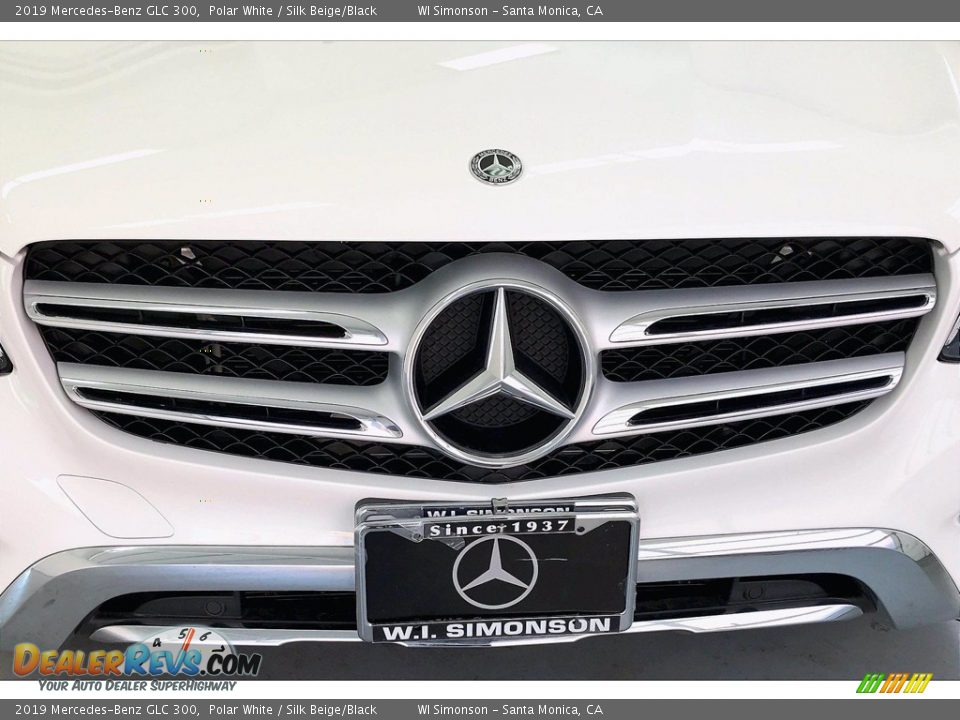 2019 Mercedes-Benz GLC 300 Polar White / Silk Beige/Black Photo #30