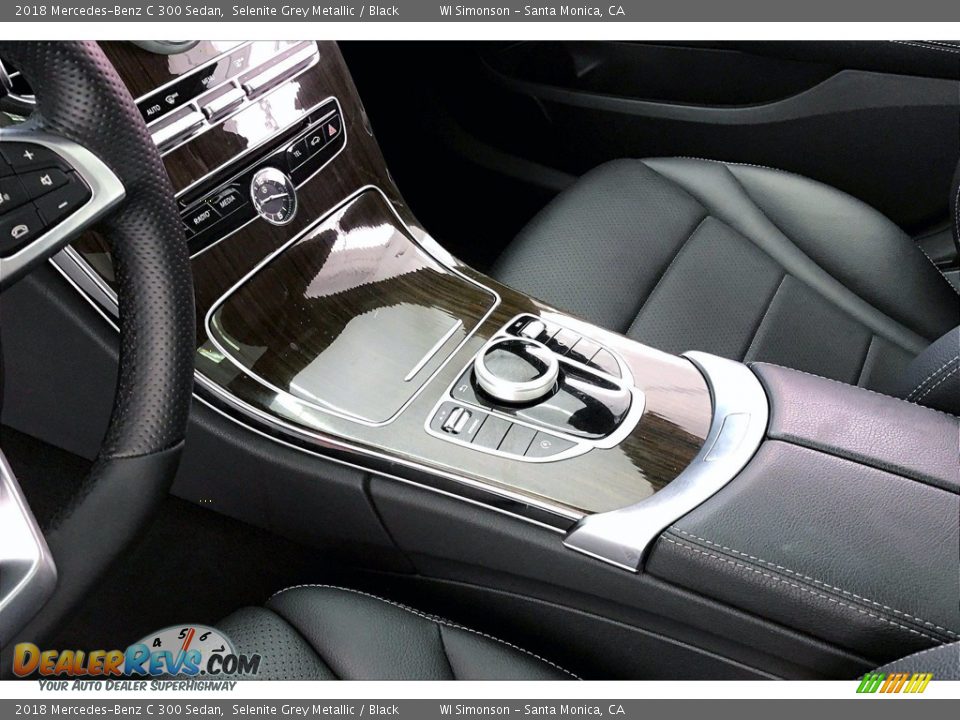 2018 Mercedes-Benz C 300 Sedan Selenite Grey Metallic / Black Photo #17