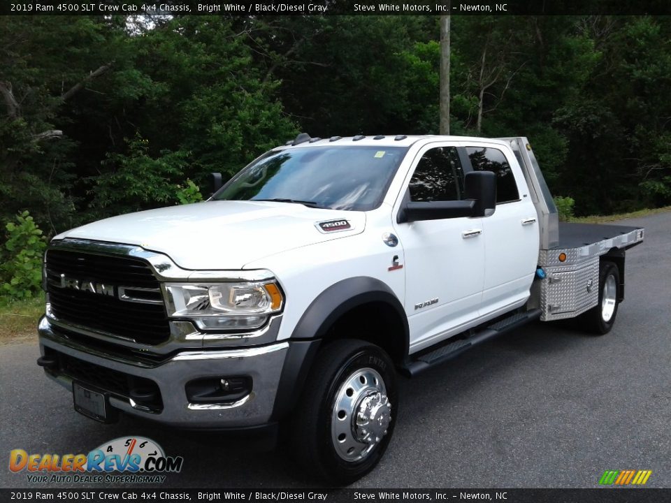 2019 Ram 4500 SLT Crew Cab 4x4 Chassis Bright White / Black/Diesel Gray Photo #2