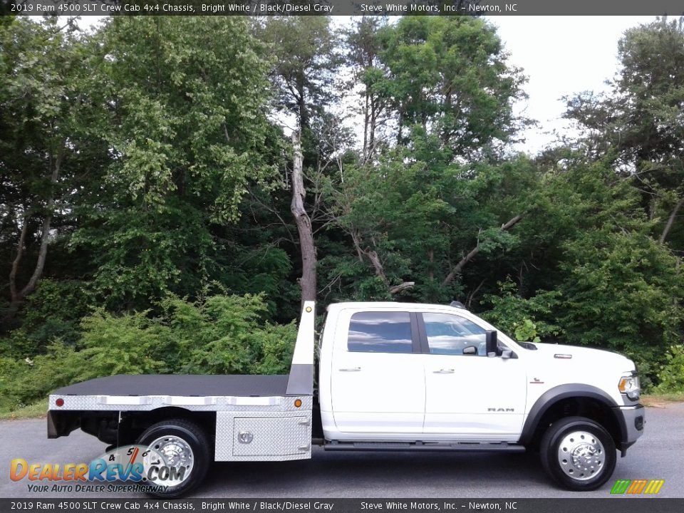 2019 Ram 4500 SLT Crew Cab 4x4 Chassis Bright White / Black/Diesel Gray Photo #5