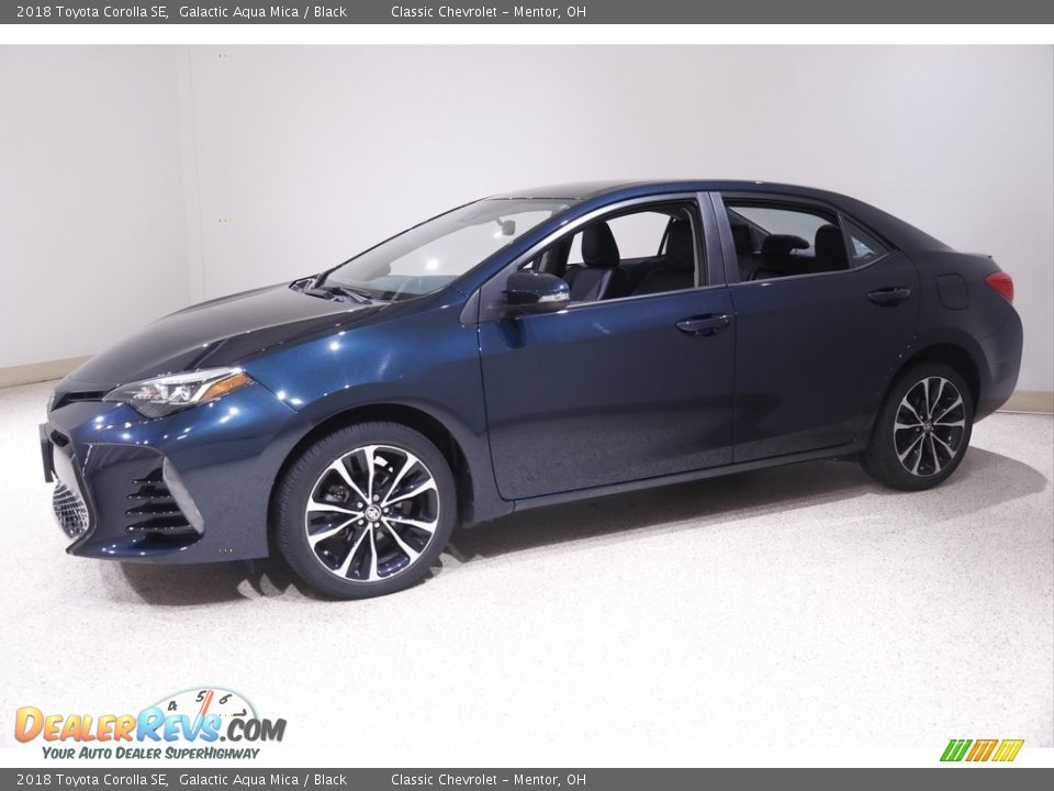 2018 Toyota Corolla SE Galactic Aqua Mica / Black Photo #3