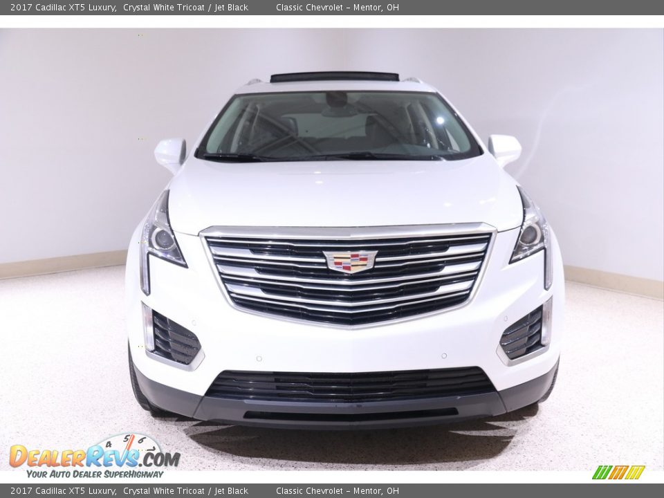 2017 Cadillac XT5 Luxury Crystal White Tricoat / Jet Black Photo #2