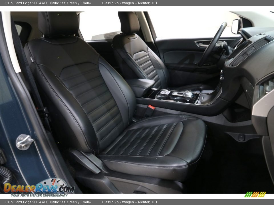 Front Seat of 2019 Ford Edge SEL AWD Photo #19