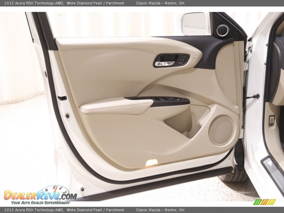 2013 Acura RDX Technology AWD White Diamond Pearl / Parchment Photo #4