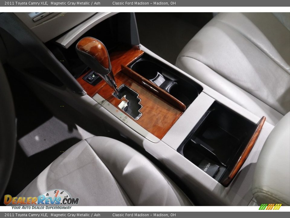 2011 Toyota Camry XLE Magnetic Gray Metallic / Ash Photo #14