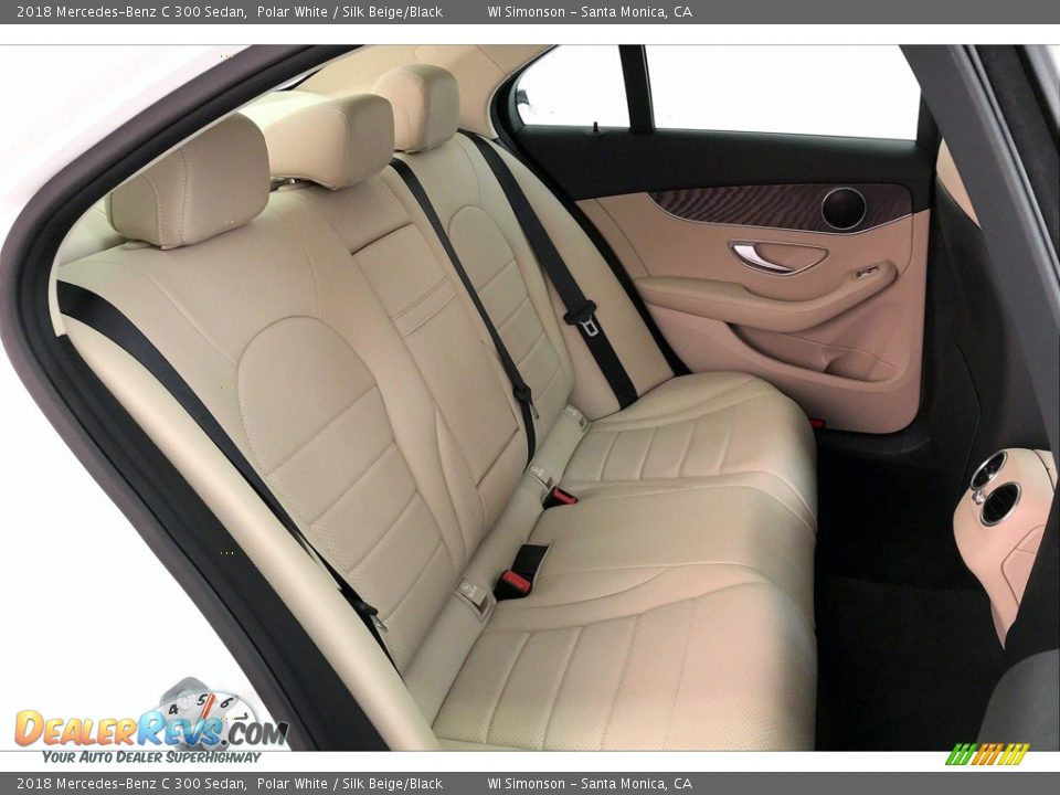 2018 Mercedes-Benz C 300 Sedan Polar White / Silk Beige/Black Photo #19