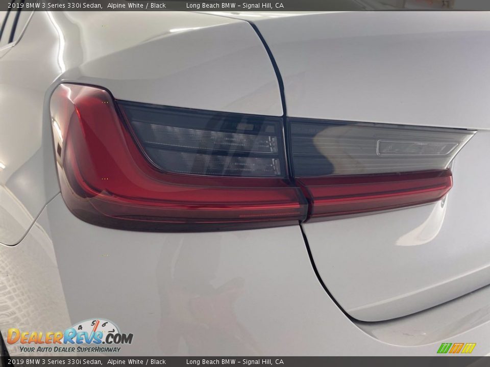 2019 BMW 3 Series 330i Sedan Alpine White / Black Photo #9
