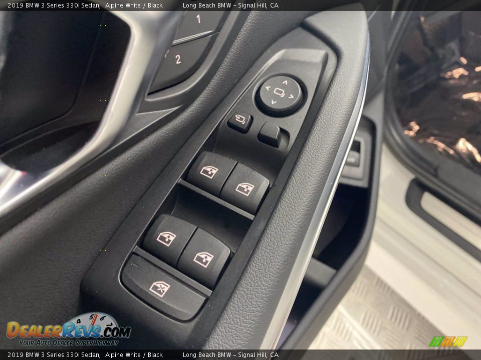 2019 BMW 3 Series 330i Sedan Alpine White / Black Photo #14