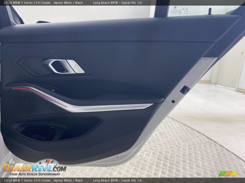 2019 BMW 3 Series 330i Sedan Alpine White / Black Photo #35