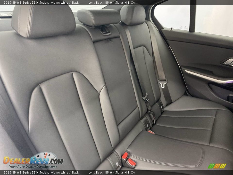 2019 BMW 3 Series 330i Sedan Alpine White / Black Photo #36