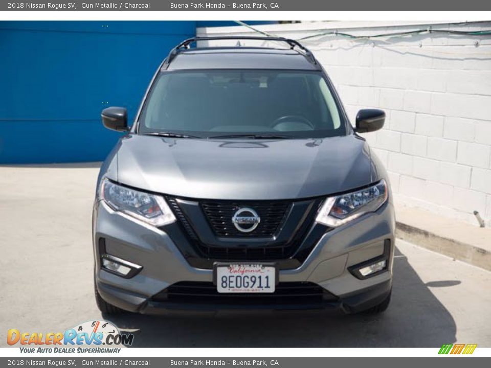 2018 Nissan Rogue SV Gun Metallic / Charcoal Photo #7