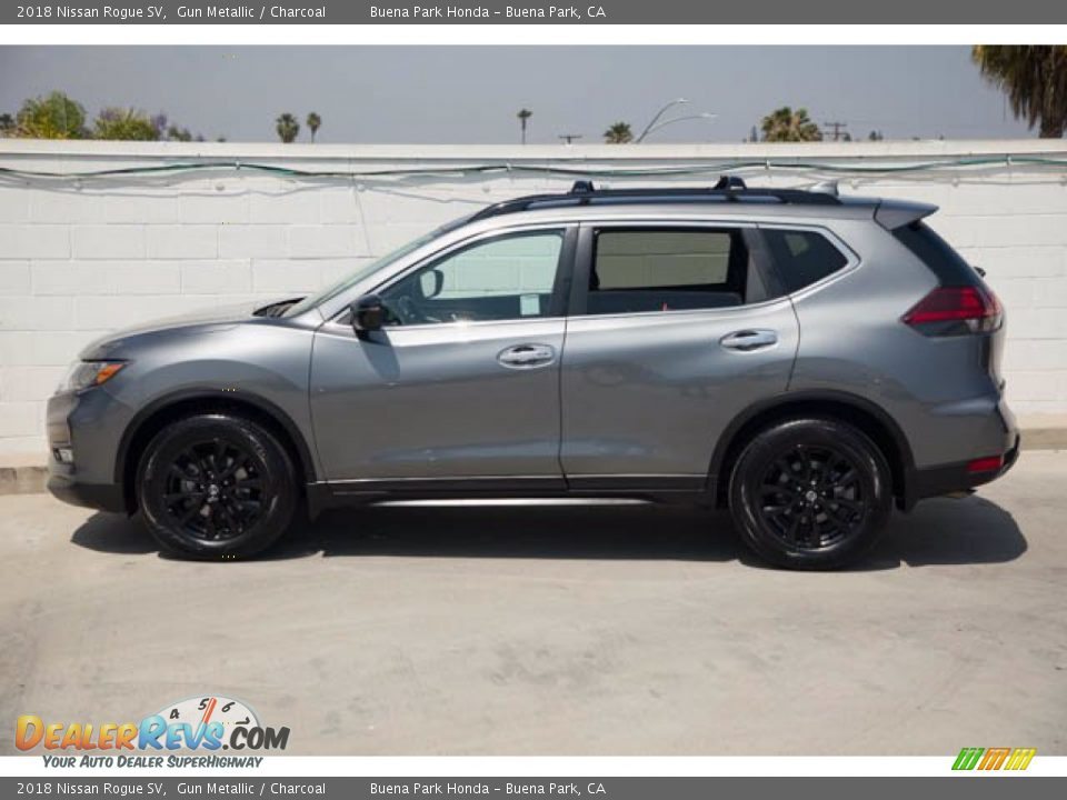 2018 Nissan Rogue SV Gun Metallic / Charcoal Photo #8