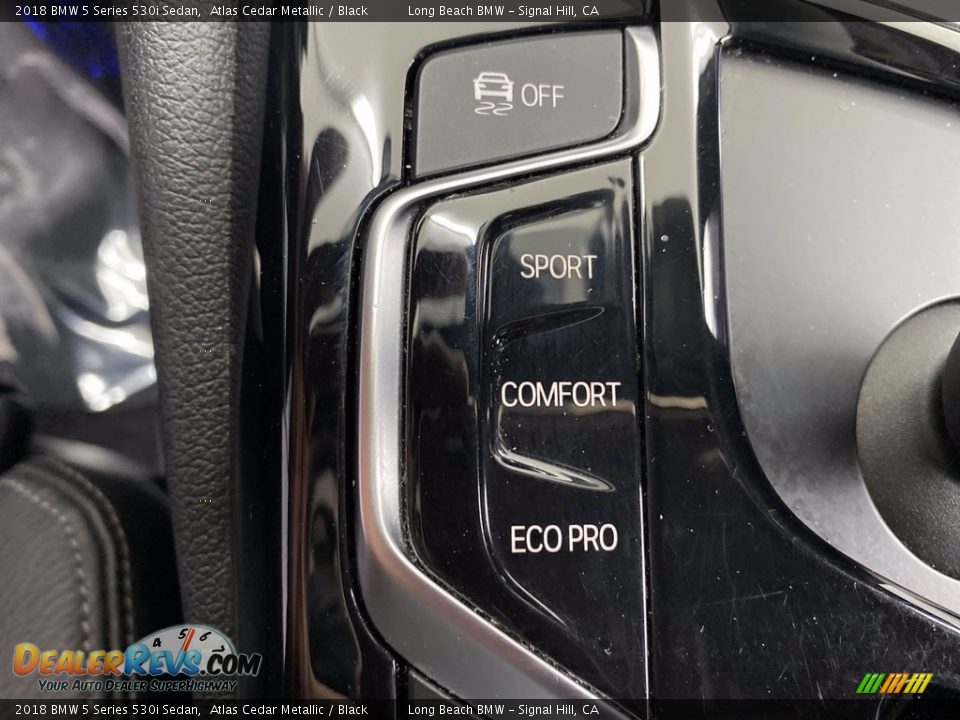 Controls of 2018 BMW 5 Series 530i Sedan Photo #28