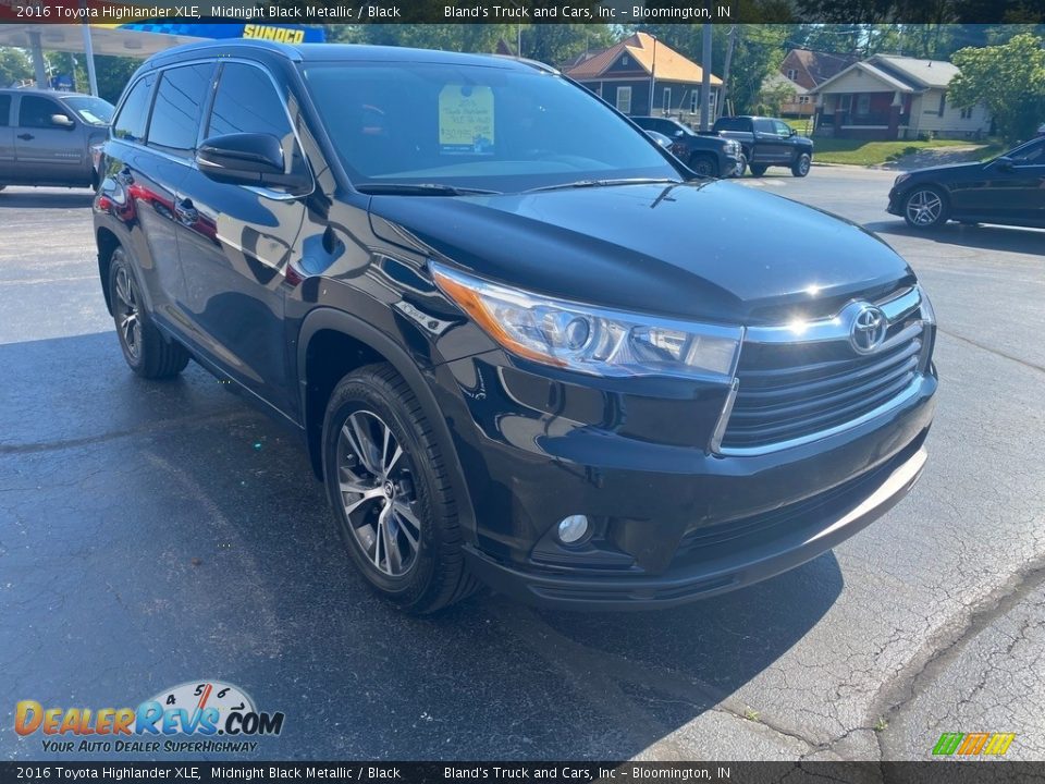 2016 Toyota Highlander XLE Midnight Black Metallic / Black Photo #4