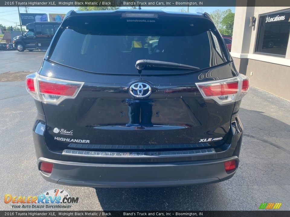 2016 Toyota Highlander XLE Midnight Black Metallic / Black Photo #6