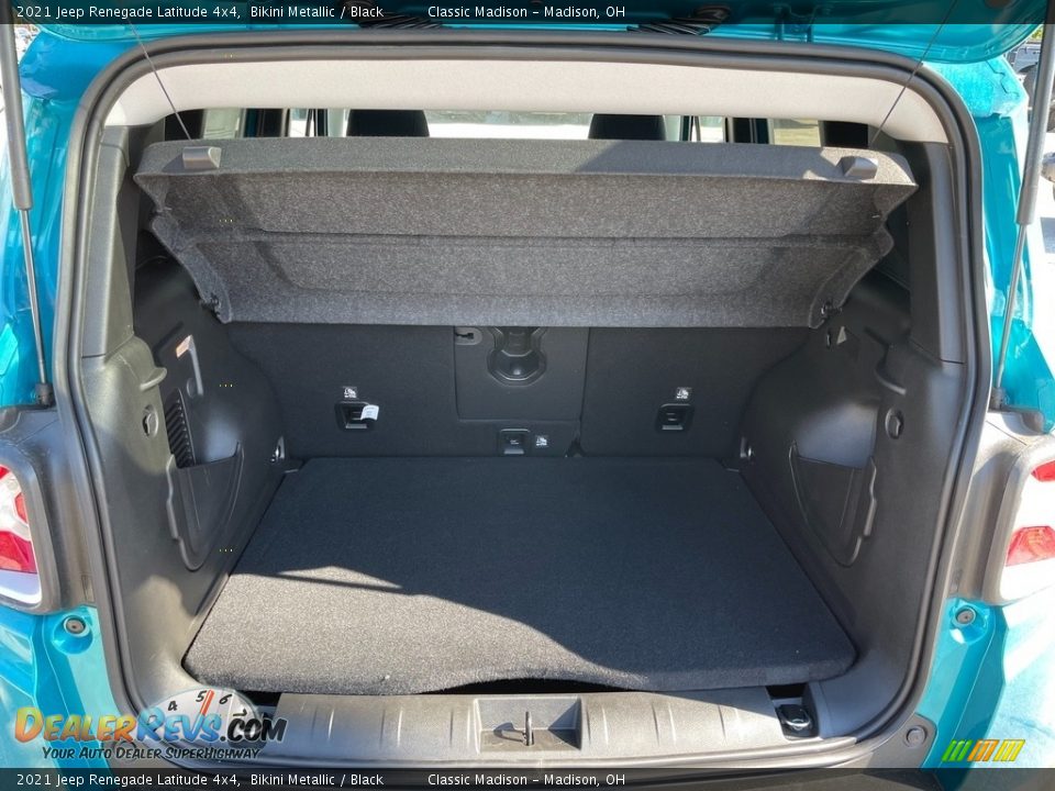 2021 Jeep Renegade Latitude 4x4 Trunk Photo #11