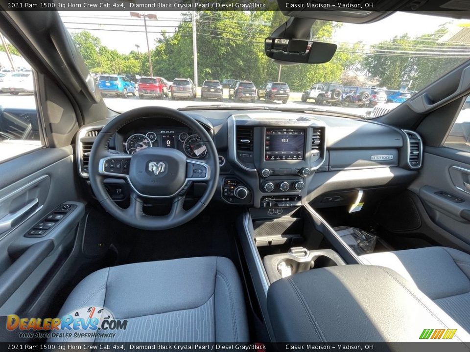 2021 Ram 1500 Big Horn Crew Cab 4x4 Diamond Black Crystal Pearl / Diesel Gray/Black Photo #4