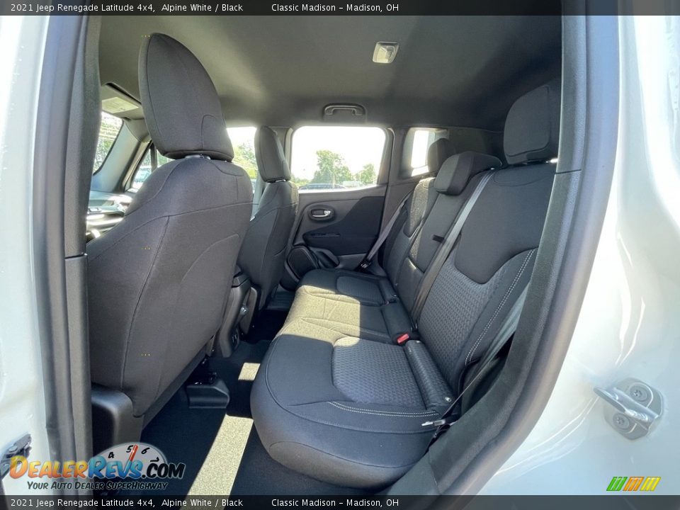 2021 Jeep Renegade Latitude 4x4 Alpine White / Black Photo #3