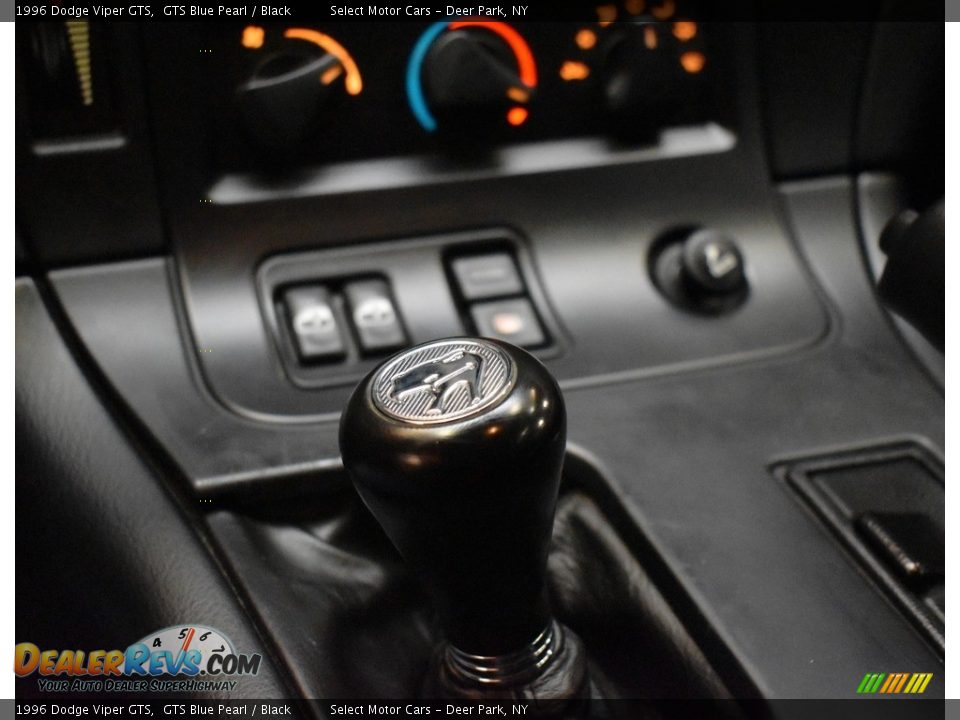 1996 Dodge Viper GTS GTS Blue Pearl / Black Photo #15