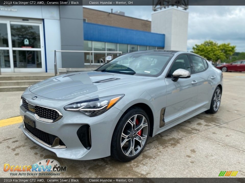 Front 3/4 View of 2019 Kia Stinger GT2 AWD Photo #1