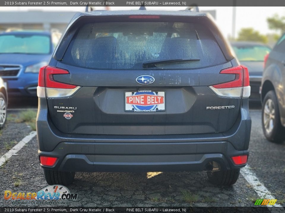 2019 Subaru Forester 2.5i Premium Dark Gray Metallic / Black Photo #4