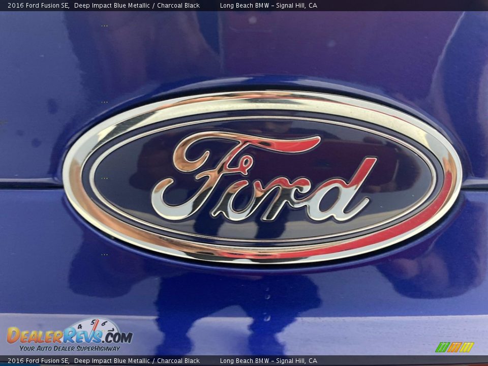2016 Ford Fusion SE Deep Impact Blue Metallic / Charcoal Black Photo #10