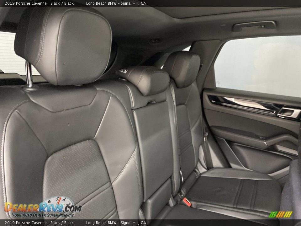 2019 Porsche Cayenne Black / Black Photo #35