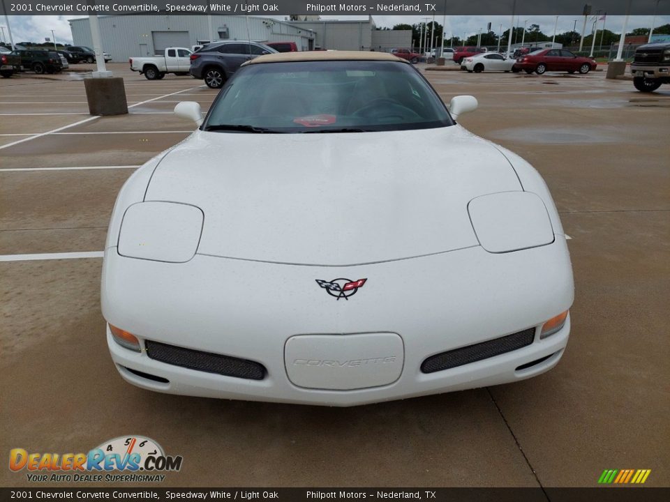 2001 Chevrolet Corvette Convertible Speedway White / Light Oak Photo #6