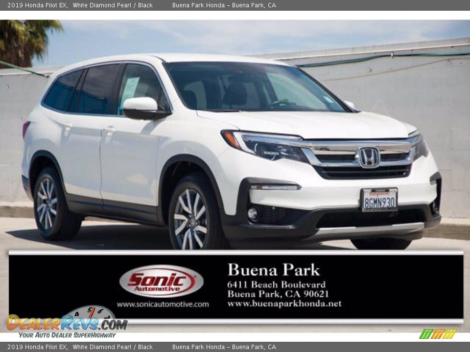 2019 Honda Pilot EX White Diamond Pearl / Black Photo #1